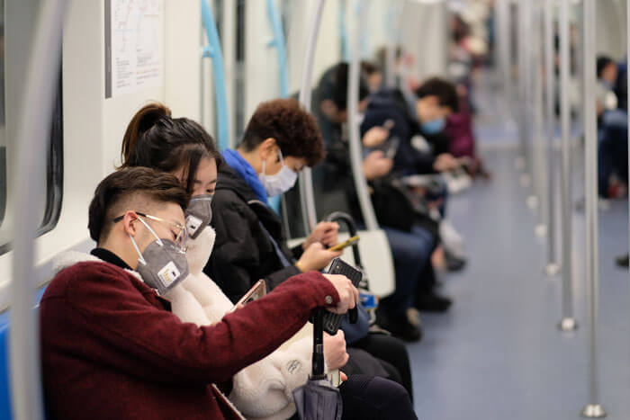 people masks metro